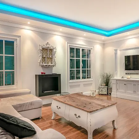Weforyou 3 Bedrooms Luxury Penthouse With Views In The Best Location Of Apartment